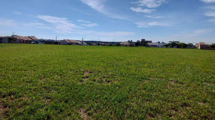 Foto: SEED-PR - Mais Escolas Paraná: terrenos para 40 novas unidades já estão registrados em nome do Estado - Cianorte